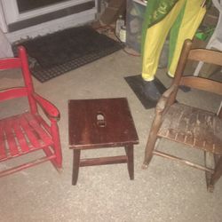 Nice toddlers solid wood rocking chairs and table all for only $40 firm