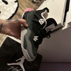 Jordan 4s 