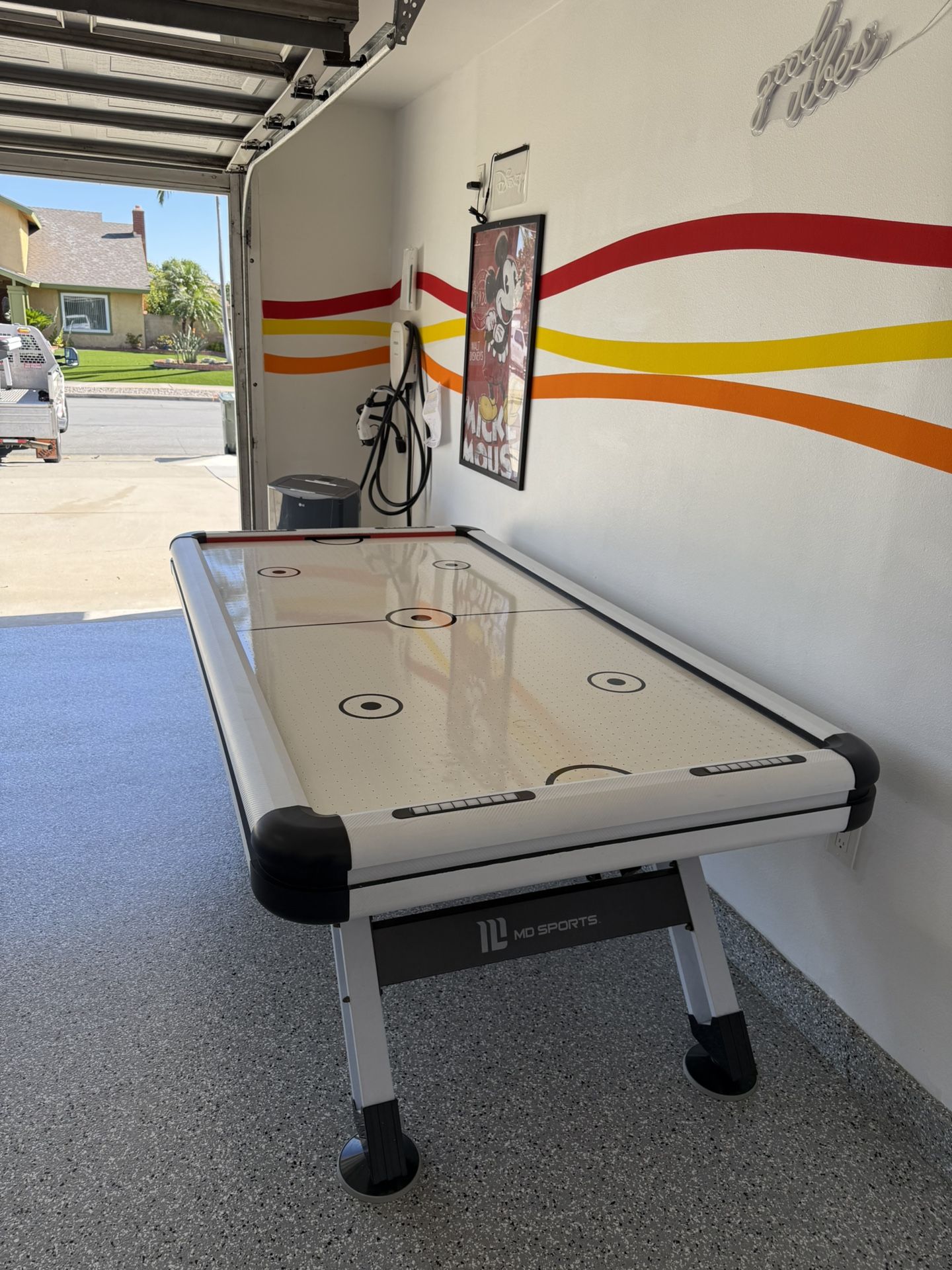 🏒✨ MD Sports Air Hockey Table – Excellent Condition! ✨🏒 💨 Smooth airflow | ⚡️ Powerful fan motor | 🏠 Perfect for game rooms or garages