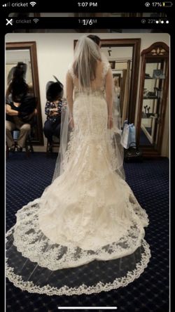 Wedding dress