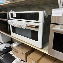 Built-in microwave GE Café five in one speed oven