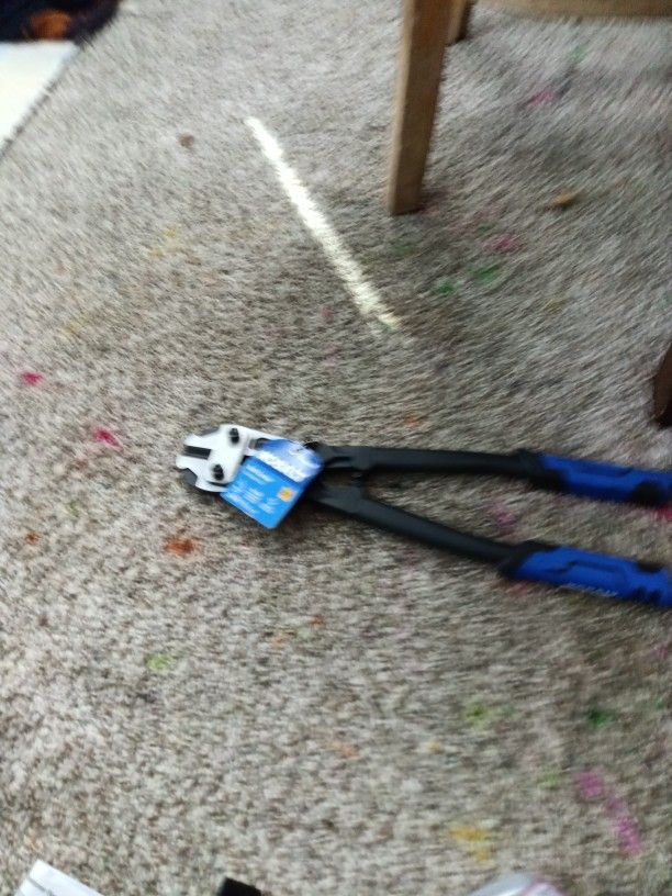Bolt Cutter 