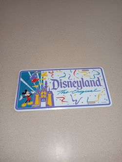 New Disneyland Plate