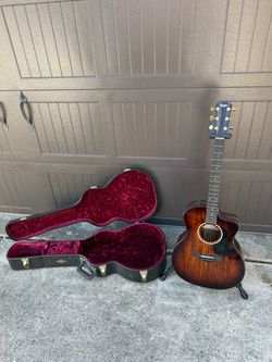 Taylor 224ce-K Deluxe Acoustic Electric Guitar