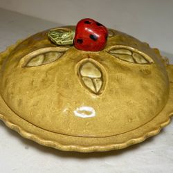 Vintage Strawberry Pie Baking Dish Pie Keeper W/Lid Excellent Condition 