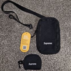 NEW Supreme Camera Bag & Mini Pouch 