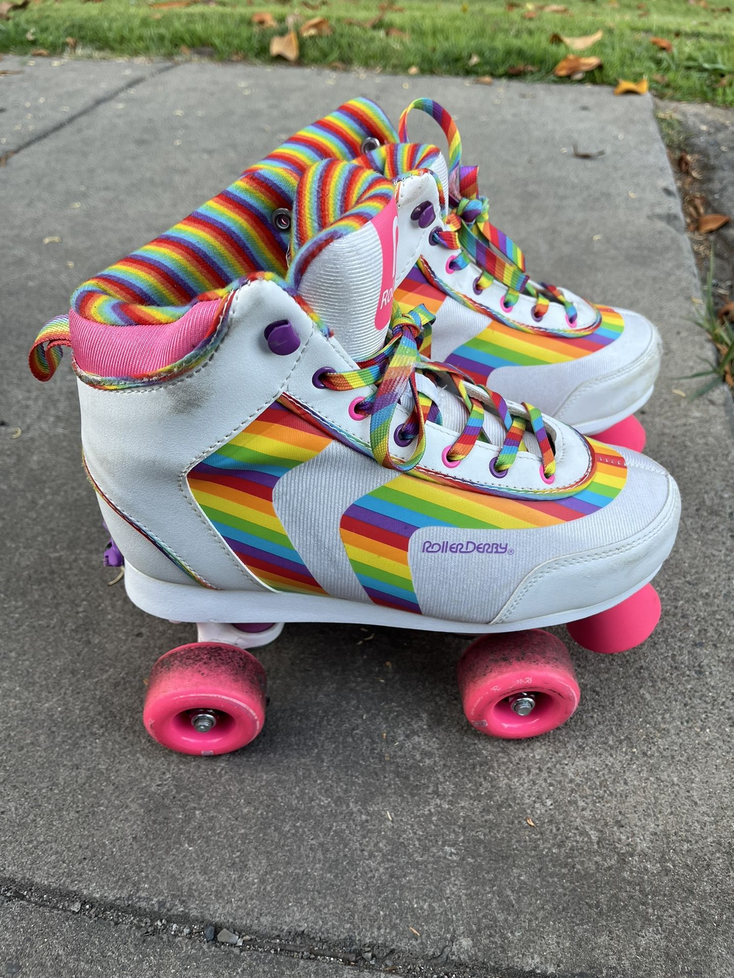 RollerDerby Skates Girls Size 3-6 Rainbow Colors