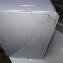Small Vanity Fridge For Face Creams Face Masks