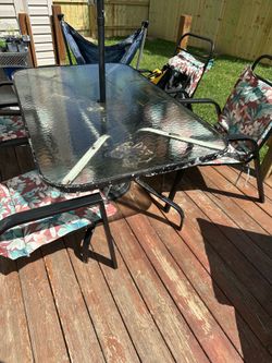 Patio table and 4 chairs