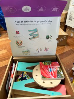 Lovevery Play Kit – The Pioneer (16–18 Months) – $45