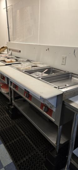 3 well Steam tables 2 available