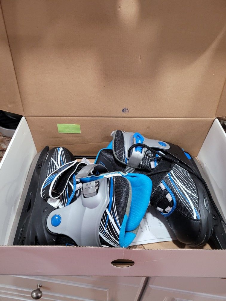 Adjustable Skates Size 1 To 5 Shoes For Boys