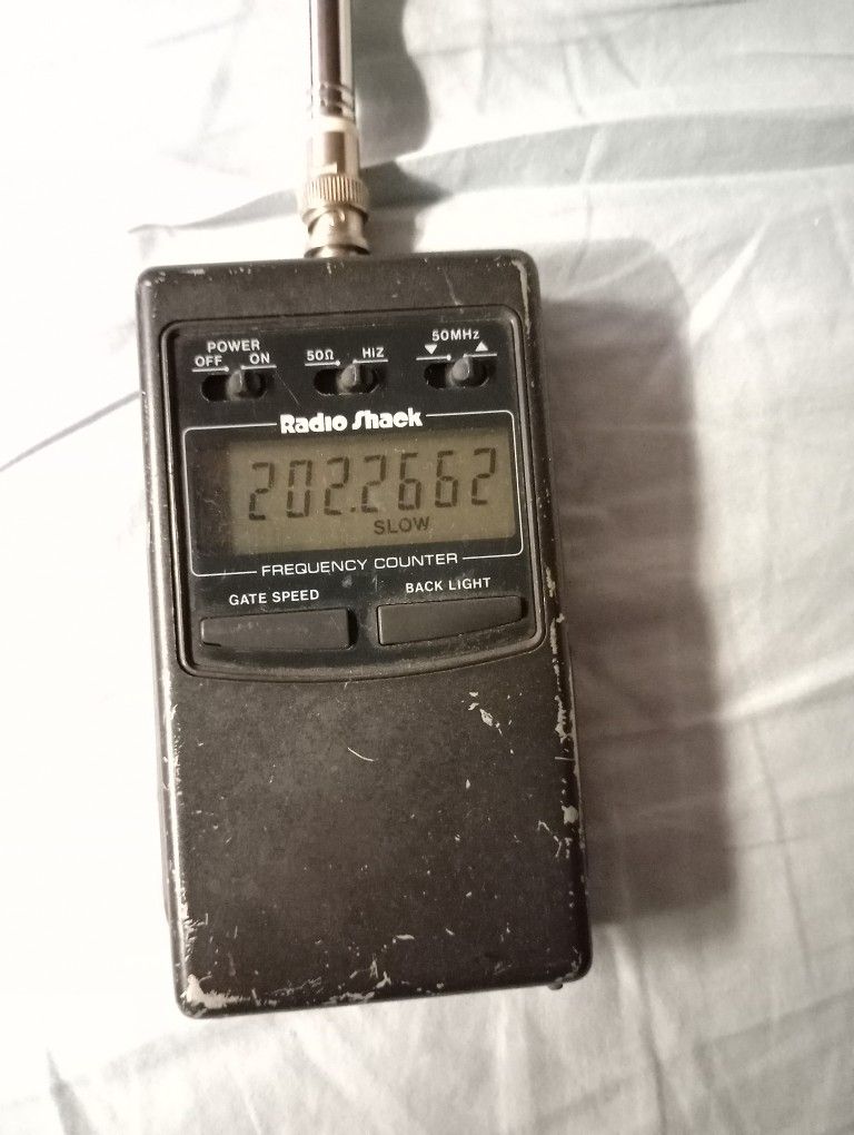 vintage frequency counter