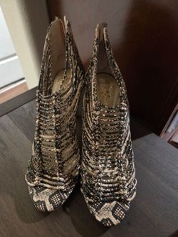 Vince Camuto Alsandra Spiced Sand New Snake 7.5 shoes
