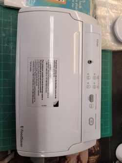 Food Saver Vacuum Sealer System V2440