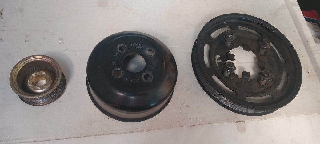 94/95 Mustang 5.0 Cobra Factory OEM Crank, Water Pump & Alternator Pulleys