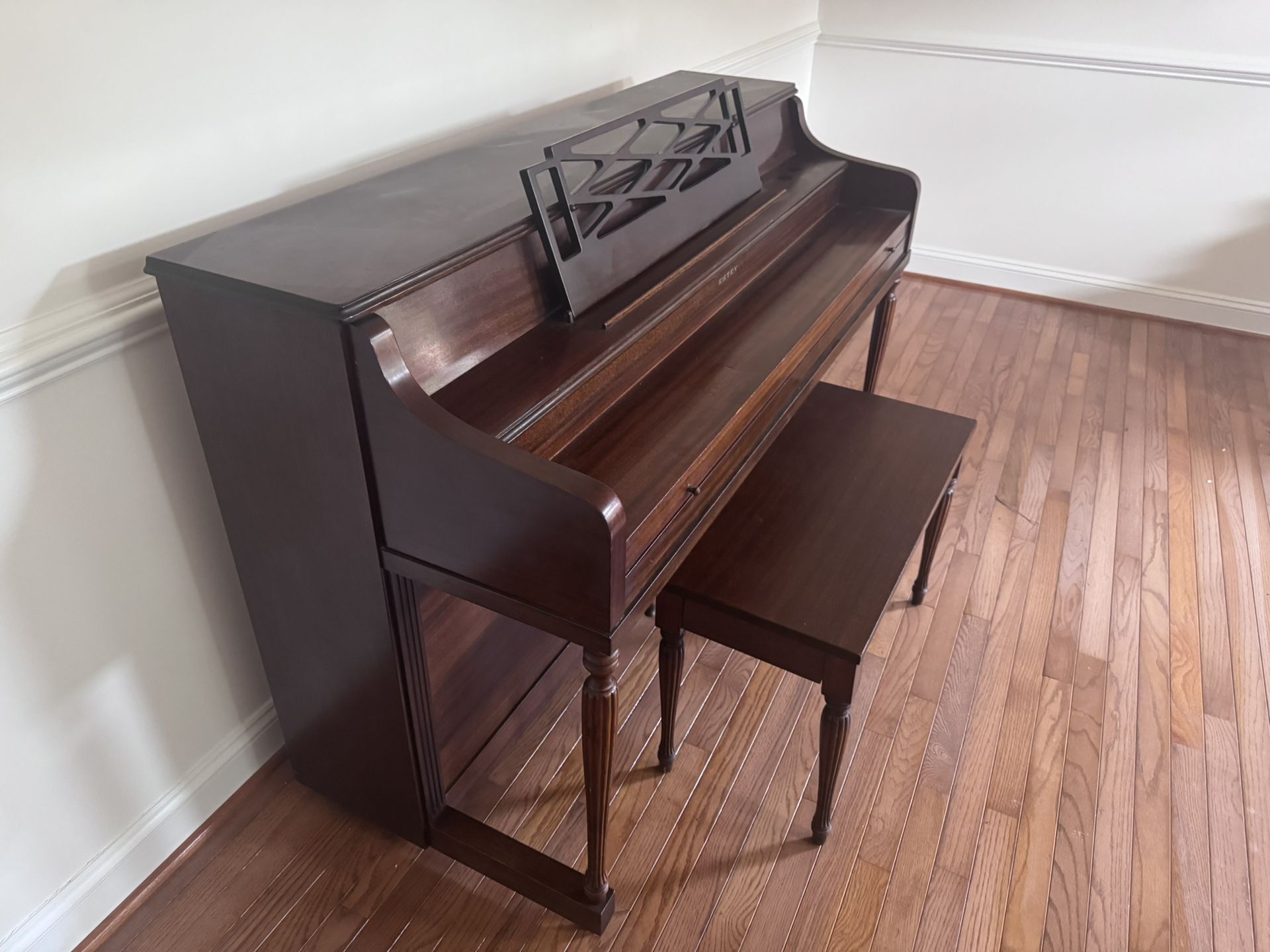 Estey Brand- Excellent condition