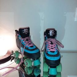 Rollerskates Size 9 Women 