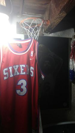 Ivan Iverson jersey