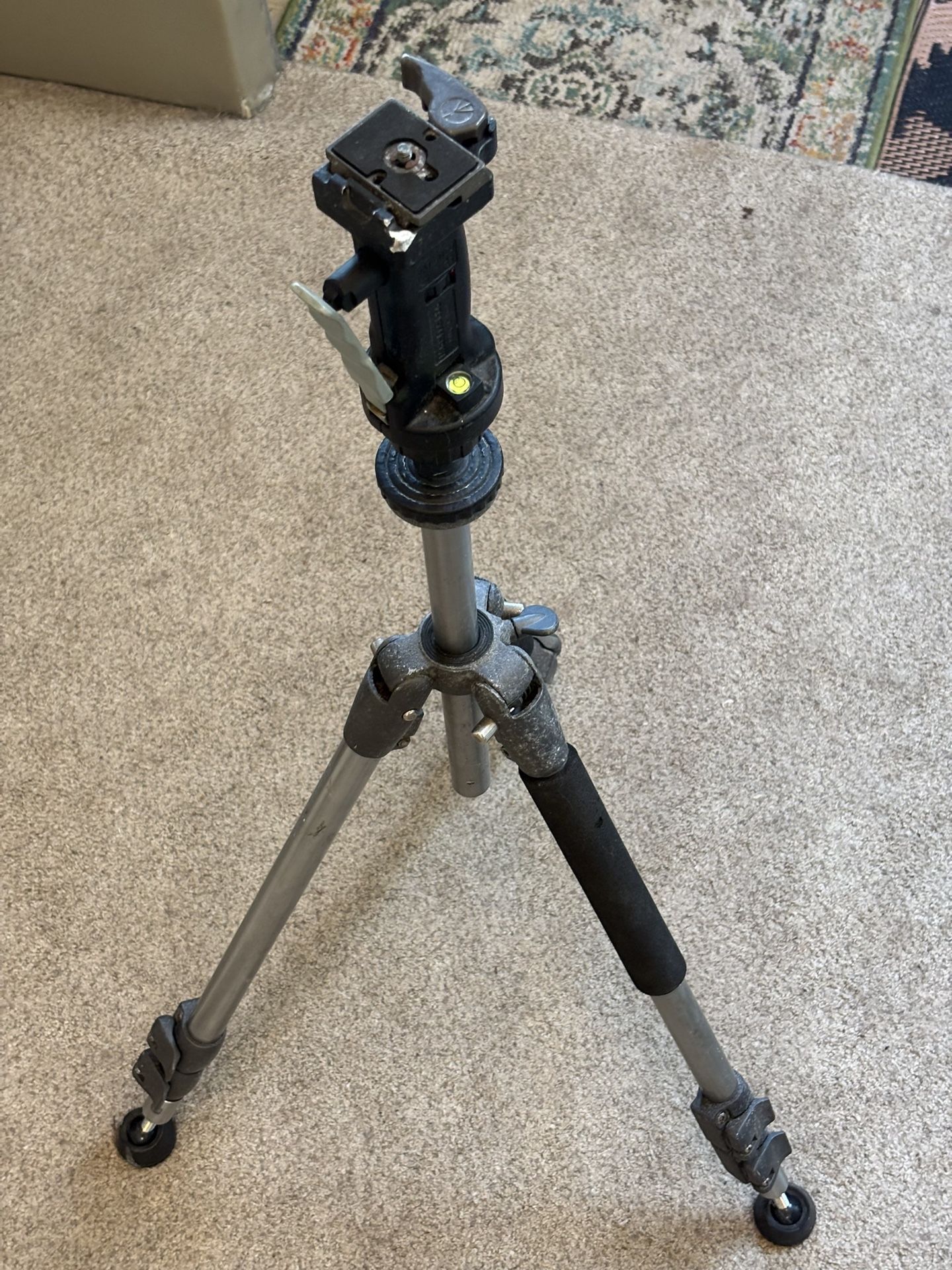Manfrotto Tripod