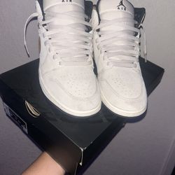 Air Jordan 1 Mid SE “Brown Elephant”