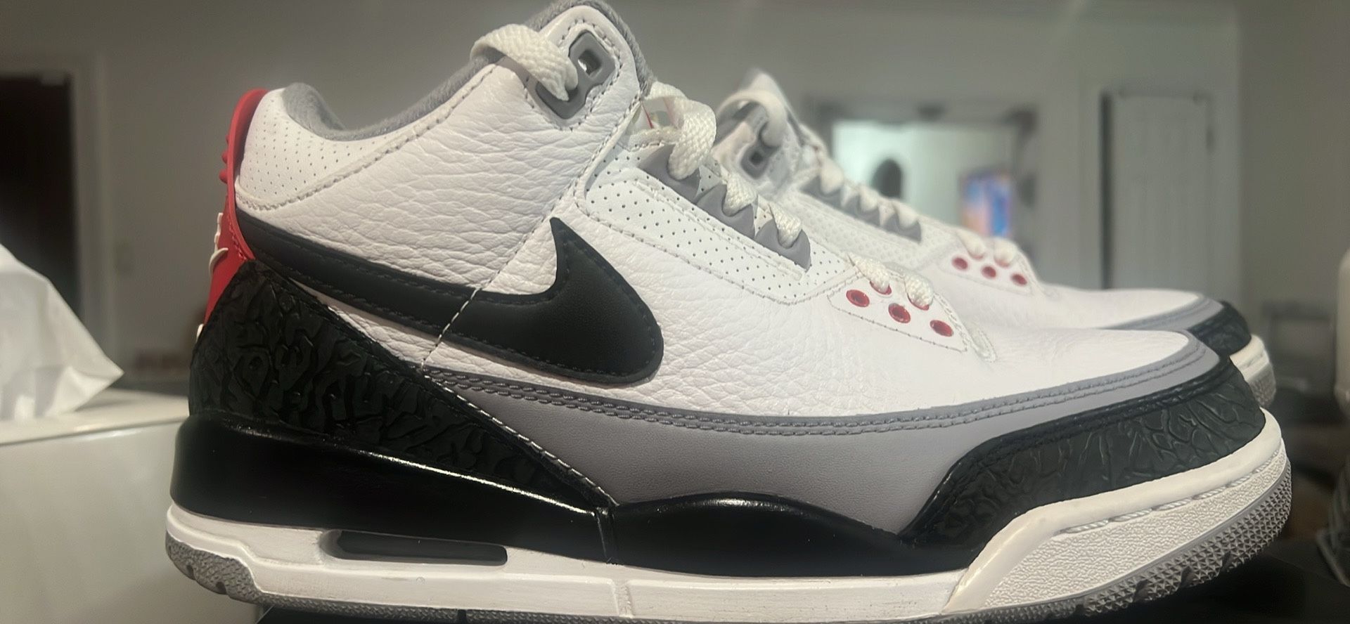 Nike Air Jordan 3 Retro NRG 8.5