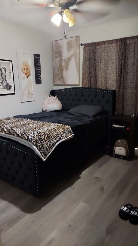 Queen Sized Bed Frame& Bed