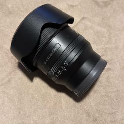 Sony G Master 24 mm f/1.4