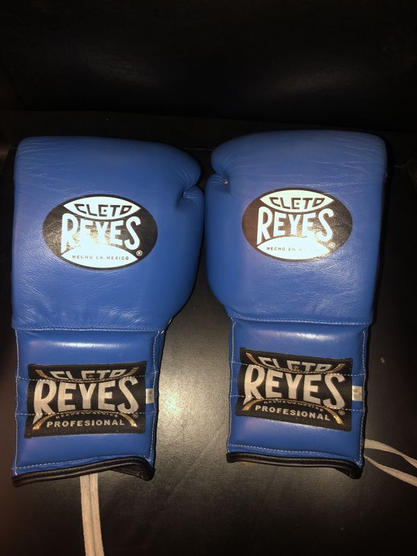 Used Cleto Reyes Boxing Gloves For Sale