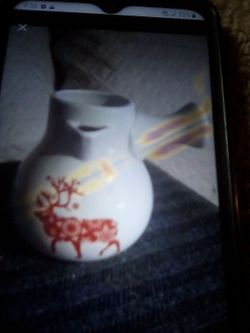 CERAMIC SIDE HANDLED SYRUP GRAVY POURER WITH RED DEER PRINT