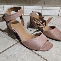 Women's Megan Wide Strap Heeled Pump Sandals - Universal Thread 6W Blush NDB