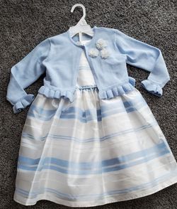 Easter Dresses 2 are Brand New With Tags & The Others Are Like New Sizes Go From 24 Months, 3T, 4T, 5T & 6T