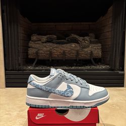 Nike Dunk Low Blue Paisley Sz 8.5 WMNS (7 MENS)