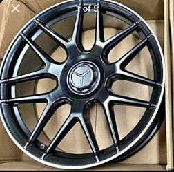Mercedes 19” new amg styie rims set