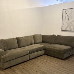 ✨La-Z-Boy Sectional w/ Chaise - EXCELLENT CONDITION!