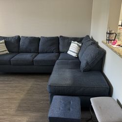 Blue Sectional Couch DELIVERY AVAILABLE 