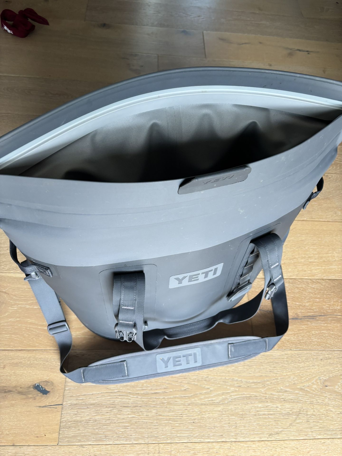 Yeti Hopper M30