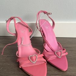 Pink Heels With Heart Gemstone 