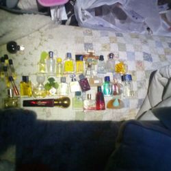36 Mini Perfume Bottles Like Gucci Chanel 19 Etc