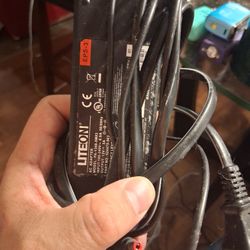 Standard Laptop CHARGER