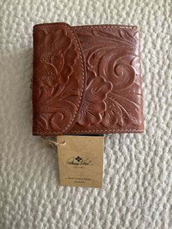 Patricia Nash Wallets 