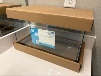 5.5 gallon fish tank new