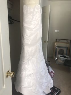 All white wedding dress new