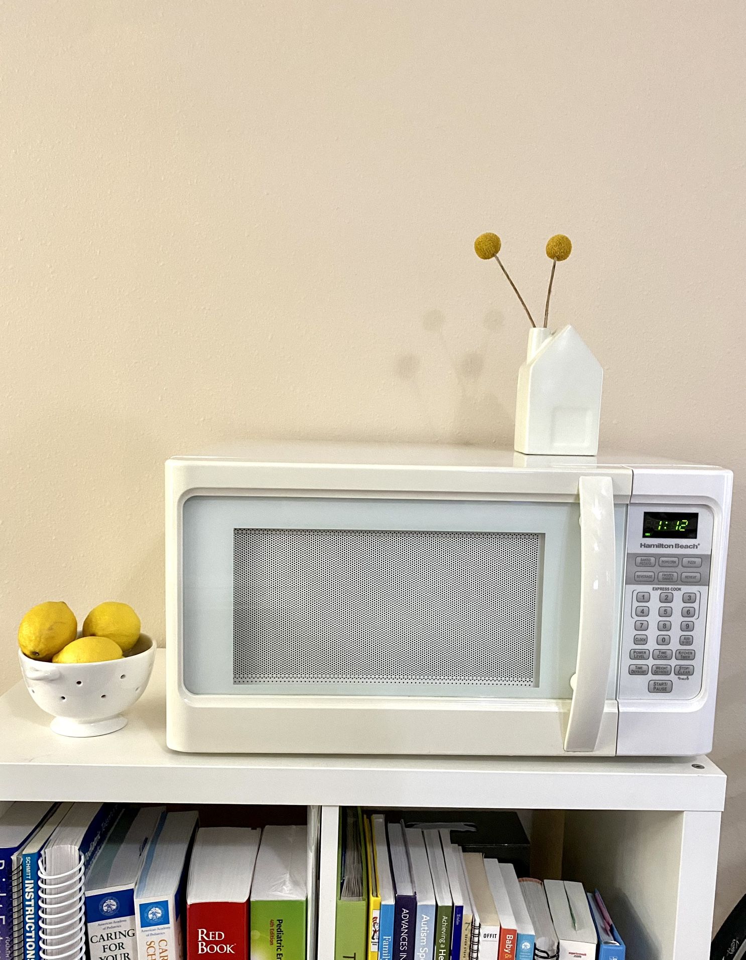 Hamilton Beach Microwave 1000w