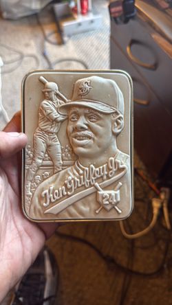 Baseball Ken Griffey Jr sportsculpt