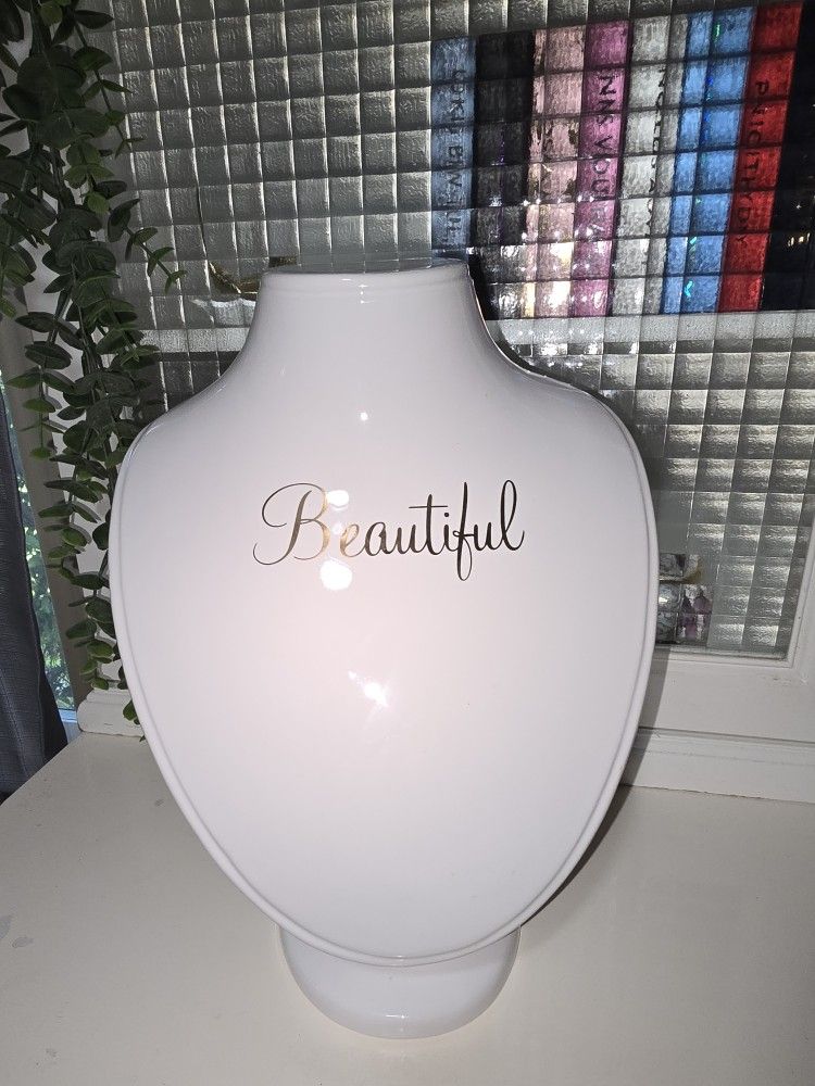 Ceramic Jewelry Display Bust