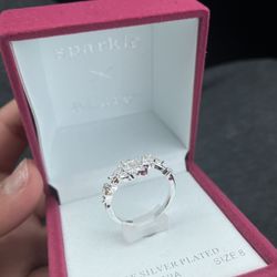Sparkling Allure Silver Ring