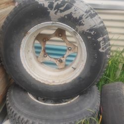 Set Of Two Volkswagen Wide 5 Wheels 