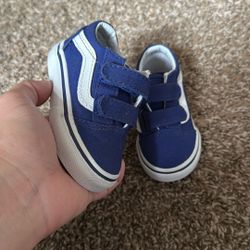 Baby Vans (Size: 4.0) 