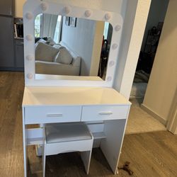 Makeup Vanity